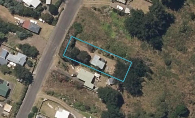 122 Kahukura Avenue, Waitārere Beach, Levin - Carousel 1