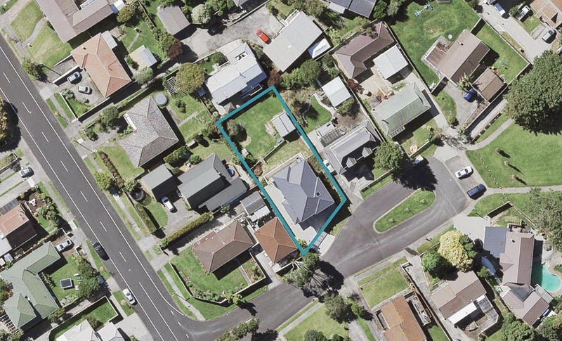 4 Hazelmay Place, Bucklands Beach, Auckland - Carousel 1