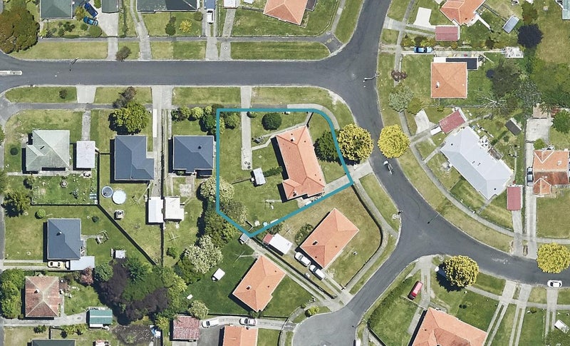 33 Wallace Crescent, Glenholme, Rotorua - Carousel 1