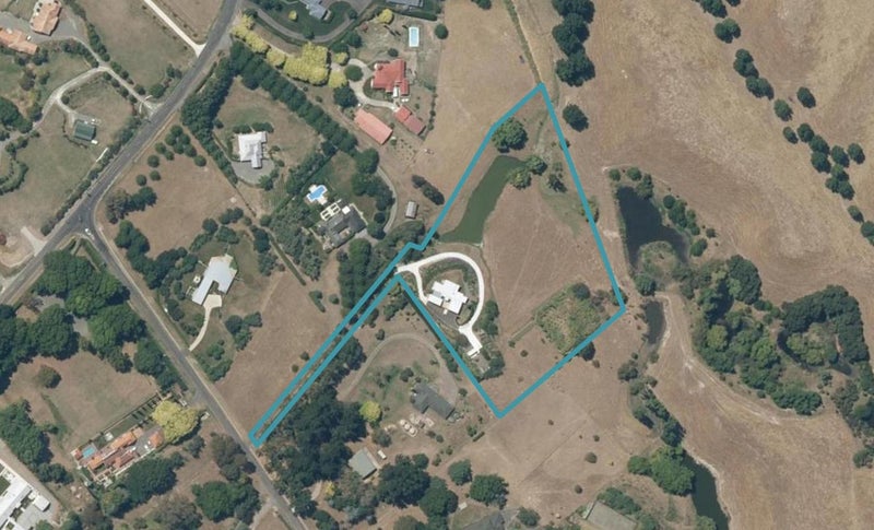 21 Endsleigh Road, Havelock North, Hastings - Carousel 1