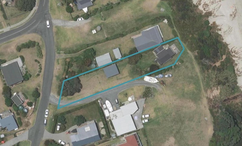 45 Robert Street, Mangawhai Heads, Mangawhai - Carousel 1