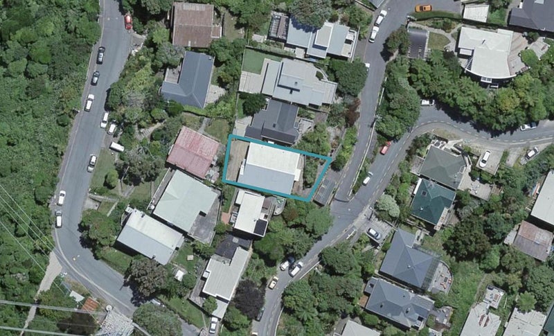 48 Mortimer Terrace, Aro Valley, Wellington - Carousel 1
