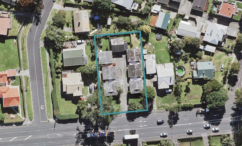 2/3141 Great North Road, New Lynn, Auckland - Carousel 1
