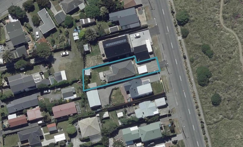 34 Marine Parade, North New Brighton, Christchurch - Carousel 1