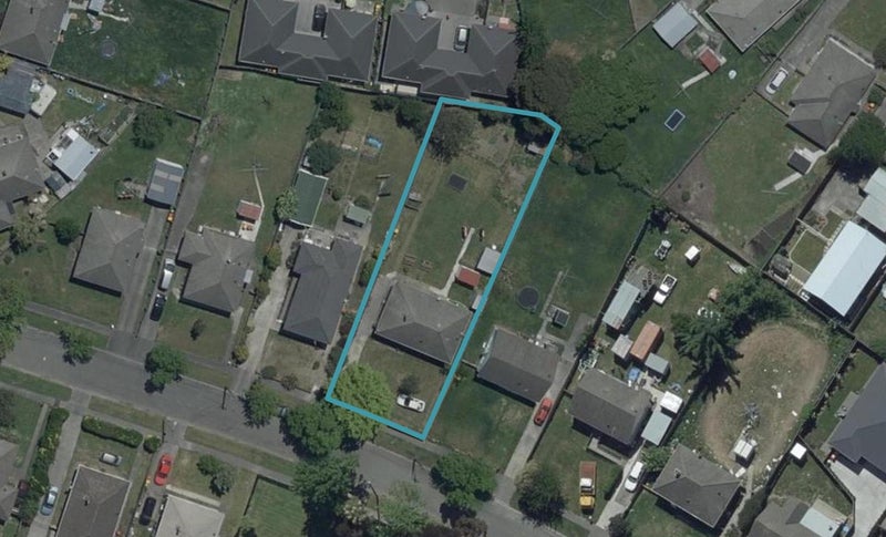 22 Earnslaw Crescent, Bryndwr, Christchurch - Carousel 1
