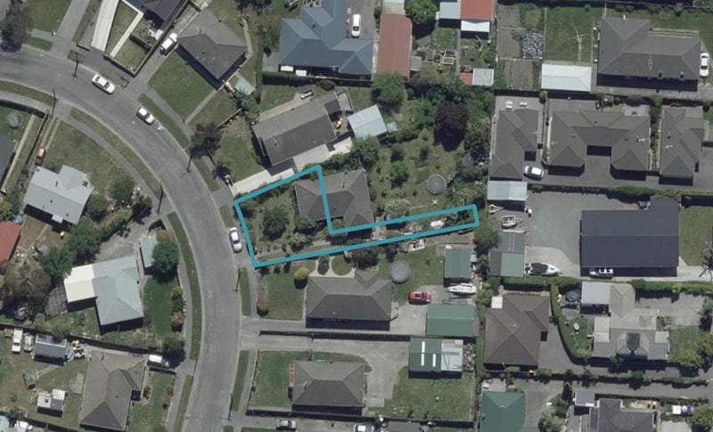 50 Lambeth Crescent, Redwood, Christchurch - Carousel 1