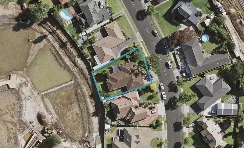 22 Brylee Drive, Conifer Grove, Takanini - Carousel 1