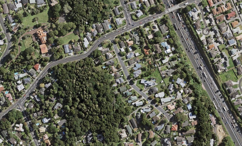7 Hillcrest Grove, Hillpark, Auckland - Carousel 1