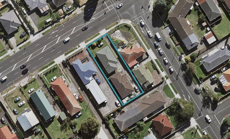 2/105 East Tamaki Road, Papatoetoe, Auckland - Carousel 1