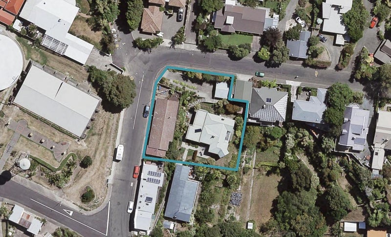 2A Lighthouse Road, Bluff Hill, Napier - Carousel 1