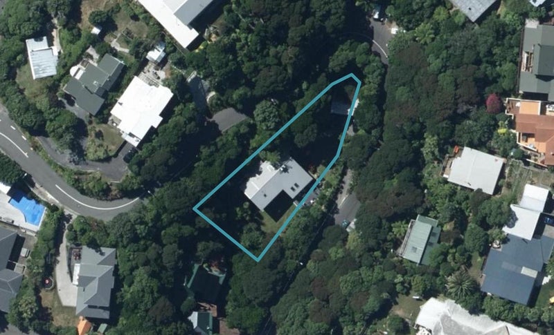 67 Motuhara Road, Plimmerton, Porirua - Carousel 1