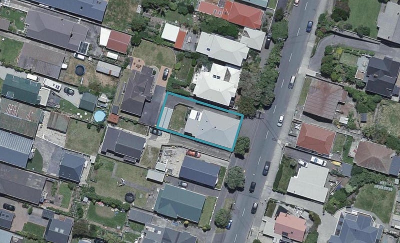 184 Clyde Street, Island Bay, Wellington - Carousel 1