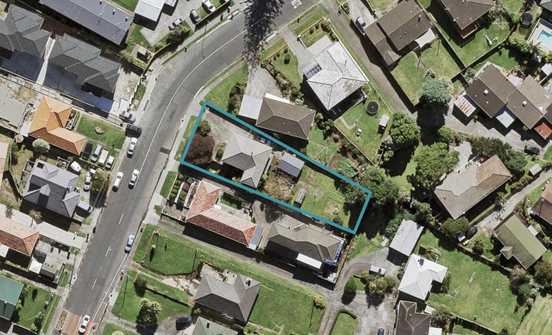 87 Olsen Avenue, Hillsborough, Auckland - Carousel 1