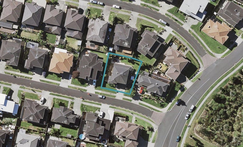 3 Seresin Crescent, Flat Bush, Auckland - Carousel 1