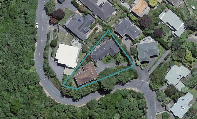 29 Trelissick Crescent, Ngaio, Wellington - Carousel 1