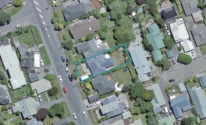 31 Beauchamp Street, Karori, Wellington - Carousel 1