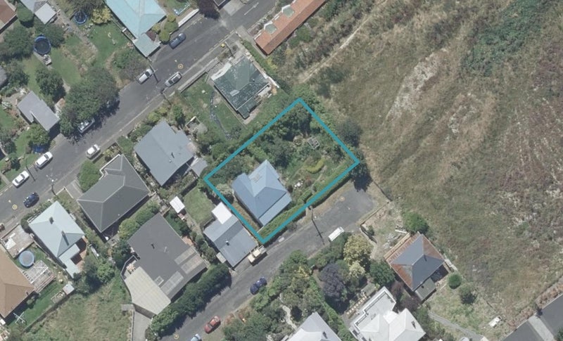 17 Leicester Street, North East Valley, Dunedin - Carousel 1