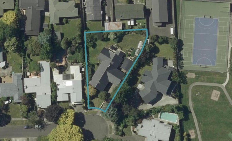 27 Surrey Crescent, Hokowhitu, Palmerston North - Carousel 1