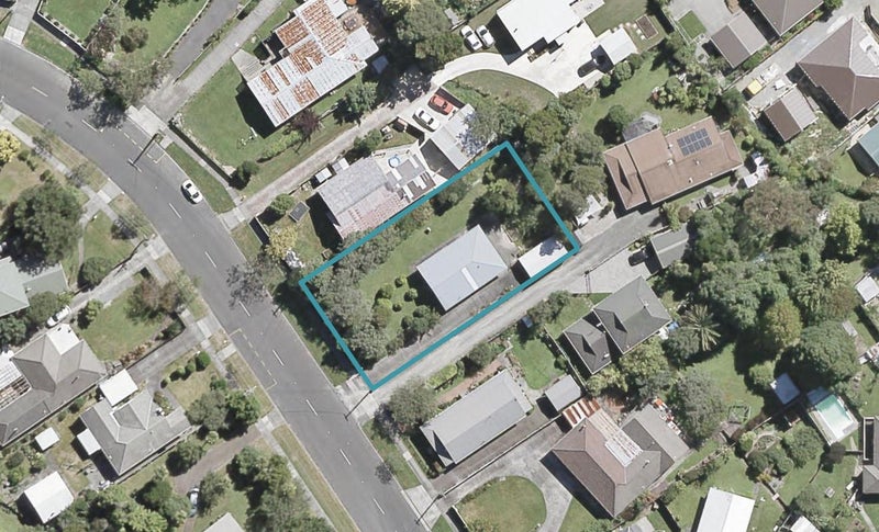 25 Tawhai Street, Stokes Valley, Lower Hutt - Carousel 1
