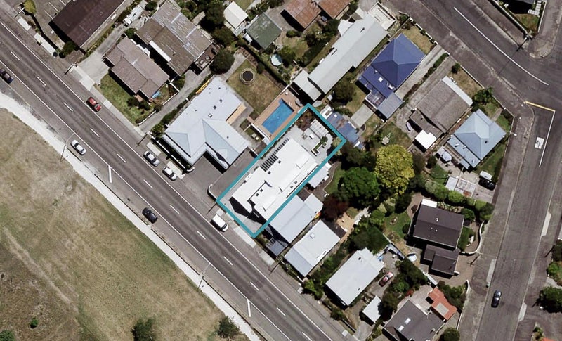 45 Meeanee Quay, Westshore, Napier - Carousel 1