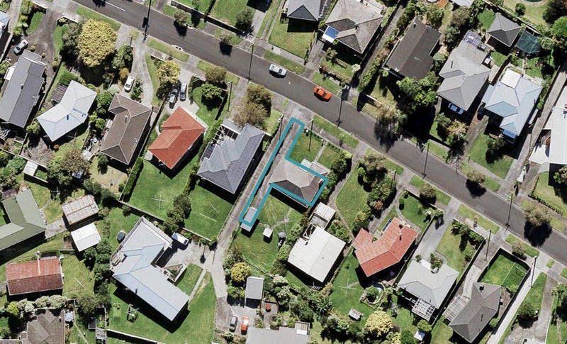 40B Kay Drive, Blockhouse Bay, Auckland - Carousel 1