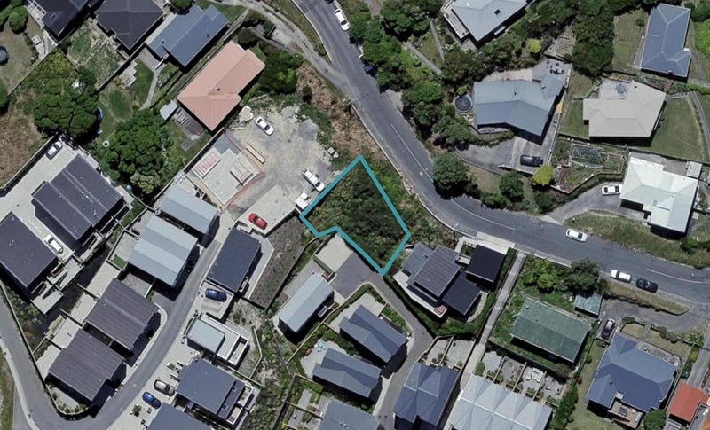 124 Maupuia Road, Miramar, Wellington - Carousel 1