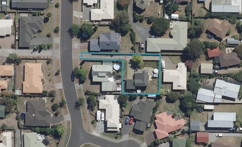 11 Hastings Place, Hamilton Lake, Hamilton - Carousel 1