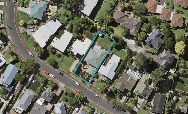 19 MacPherson Street, Meadowbank, Auckland - Carousel 1