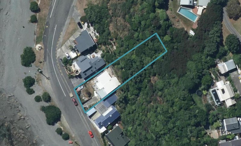 83 Moana Road, Plimmerton, Porirua - Carousel 1