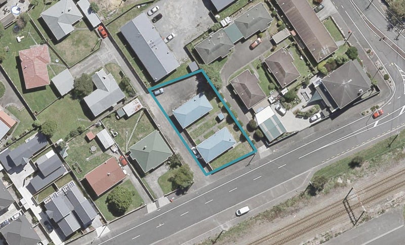 1/11 STAFFORD Street, HERETAUNGA, UPPER HUTT - Carousel 1