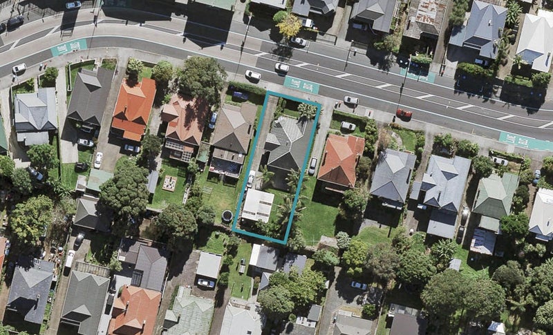22 Sandringham Road, Mount Eden, Auckland - Carousel 1