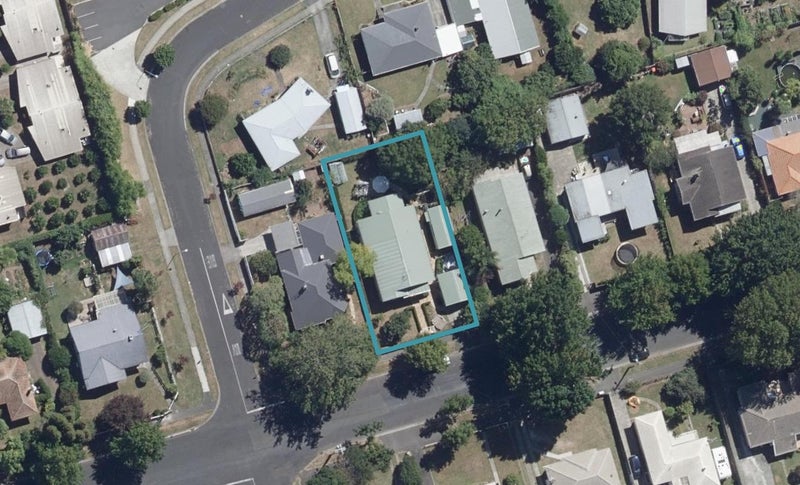 25 Wilson Street, Hamilton East, Hamilton - Carousel 1