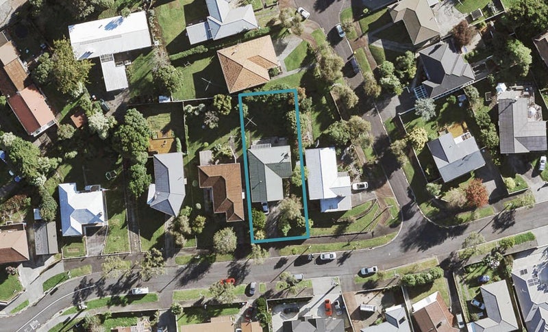 12 Dickey Street, New Windsor, Auckland - Carousel 1