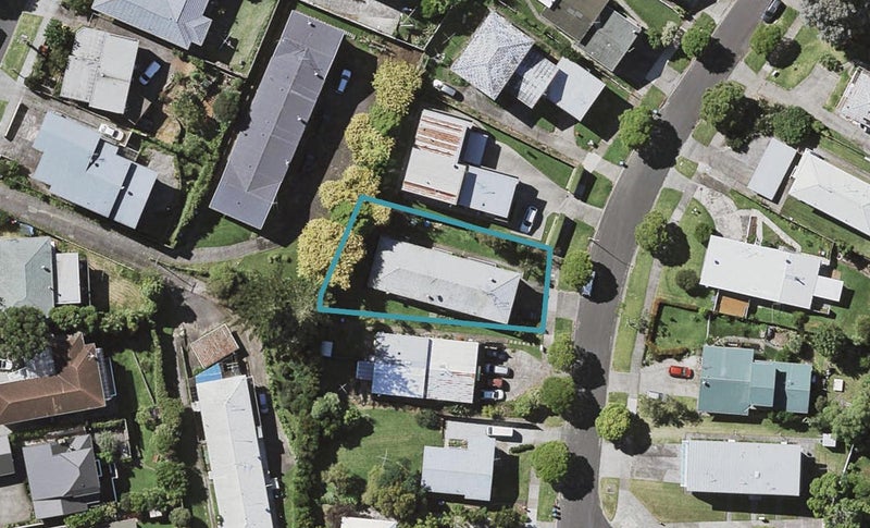 2/43 Simkin Avenue, St Johns, Auckland - Carousel 1