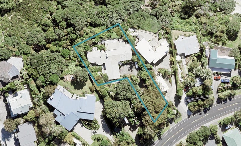 1256 Whangaparaoa Road, Gulf Harbour, Whangaparaoa - Carousel 1