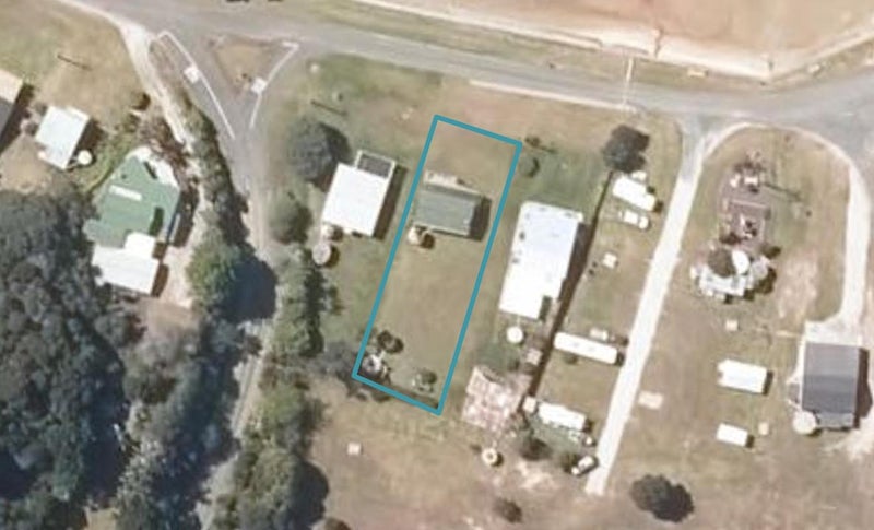 4 Bay View Road, Te Kopuru - Carousel 1