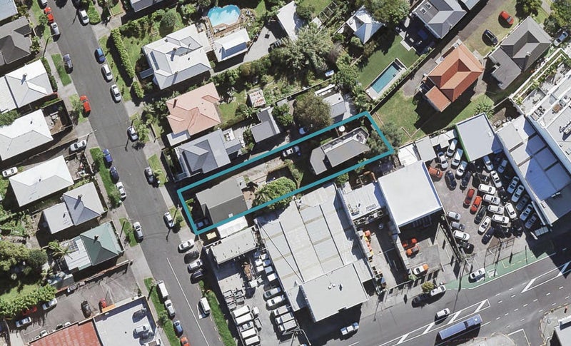 1A Beaconsfield Street, Grey Lynn, Auckland - Carousel 1