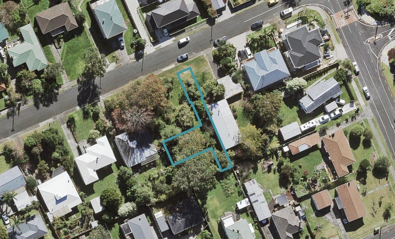 4C Sherwood Avenue, Te Atatu South, Auckland - Carousel 1