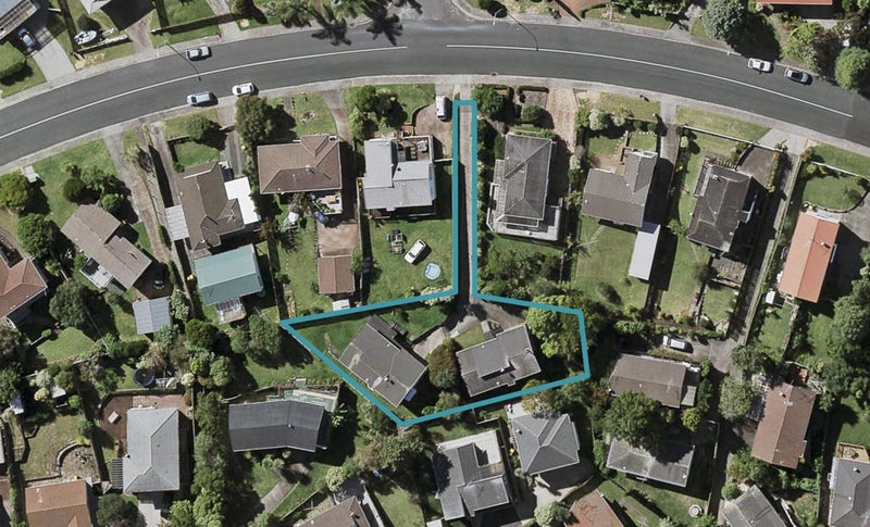 2/39 Athena Drive, Tōtara Vale, Auckland - Carousel 1