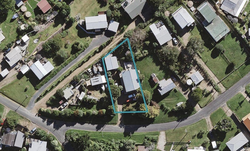 3 Marine View Road, Onetangi, Waiheke Island - Carousel 1
