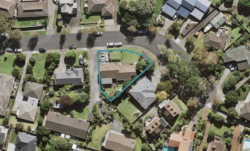 17 Vagus Place, Royal Oak, Auckland - Carousel 1