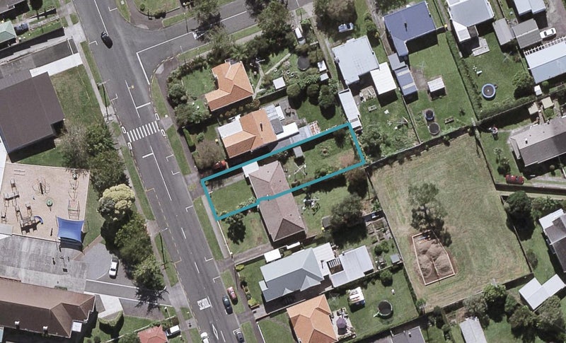 117 Brooklands Road, Brooklands, New Plymouth - Carousel 1