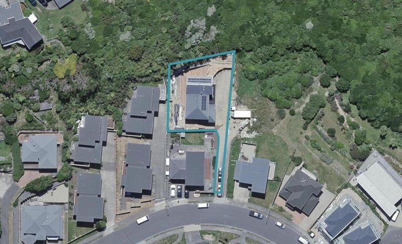 29 Tamworth Crescent, Newlands, Wellington - Carousel 1