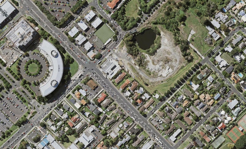 3/31 Taharoto Road, Takapuna, Auckland - Carousel 1