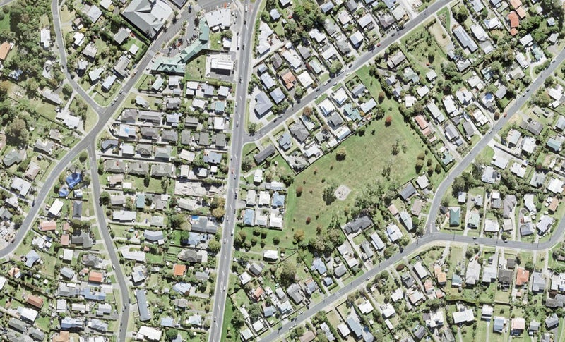 921C Whangaparaoa Road, Manly, Whangaparaoa - Carousel 1