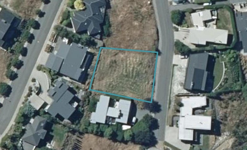 4 Whitbourn Place, Fernhill, Queenstown - Carousel 1
