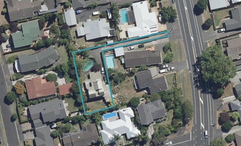 737 River Road, Chartwell, Hamilton - Carousel 1
