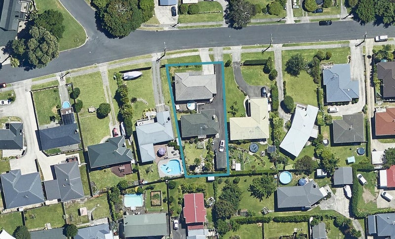 14 Lynwood Place, Brookfield, Tauranga - Carousel 1