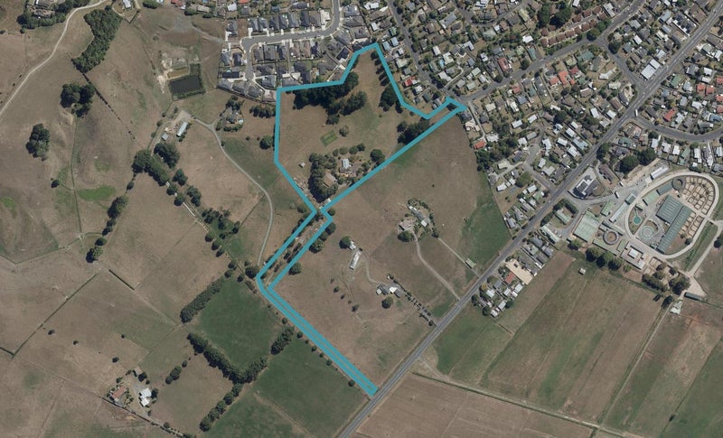 47A Gibson Road, Temple View, Hamilton - Carousel 1