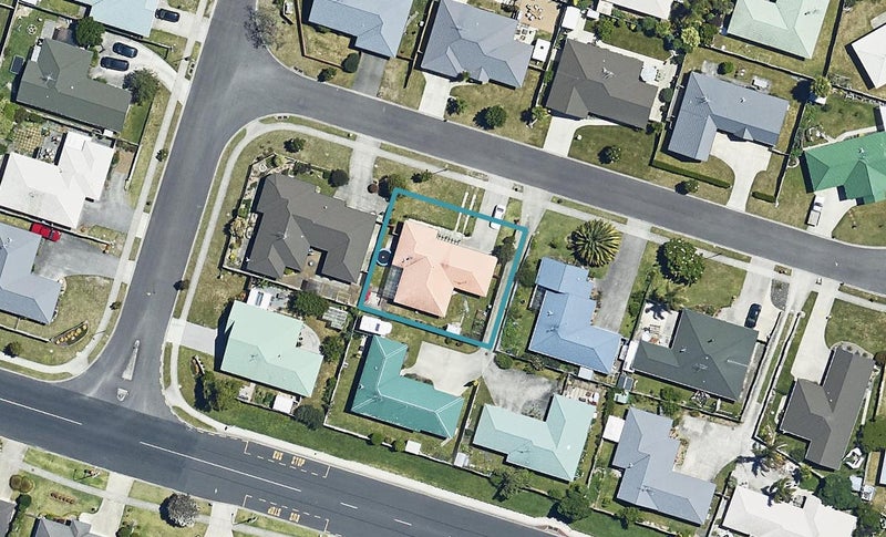 79 Summerland Crescent, Papamoa Beach, Papamoa - Carousel 1